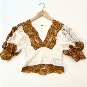 Free People Puff Sleeve V-Neck Cropped Blouse Size XS